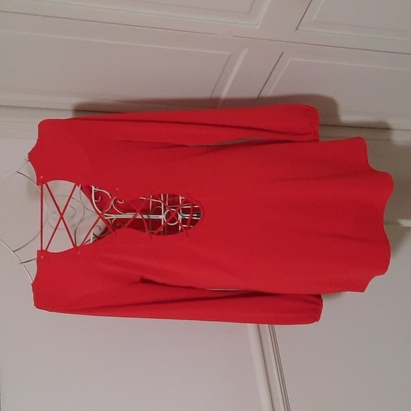 Express Top - Picture 2 of 7